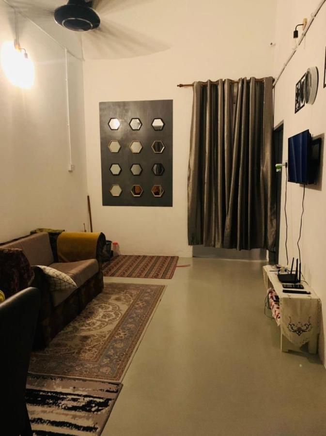 Spar Homestay Kota Bharu Ngoại thất bức ảnh